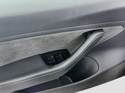 tesla model 3 2018 5YJ3E1EA2JF057986 image tesla model 3 2018 5YJ3E1EA2JF057986 image